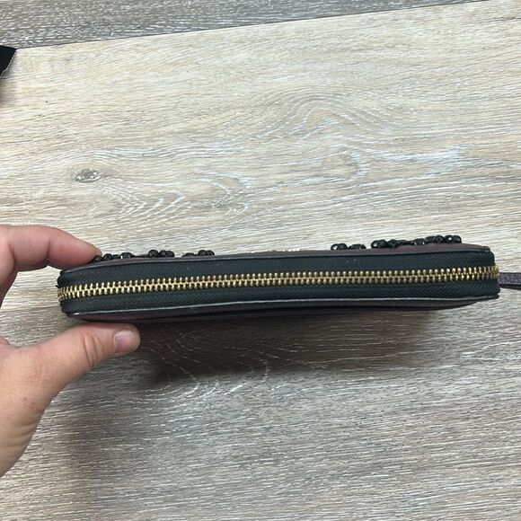 1635 Kate spade leather full zip wallet - Picture 9 of 16